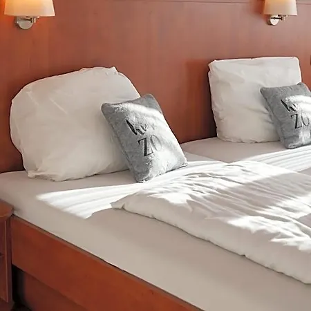 Gaestehaus Tilly Отель