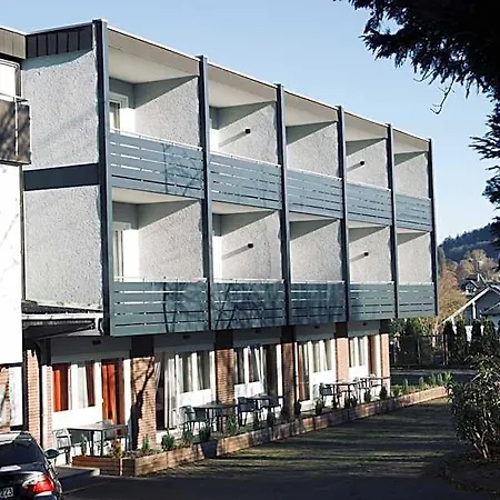 Gaestehaus Tilly Лаубах